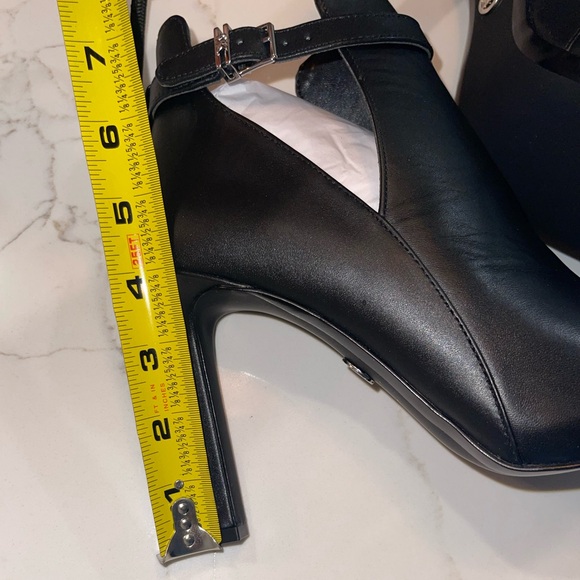 Michael Kors Elegant Black Women's Heeled Ankle Boots - Picture 8 of 11